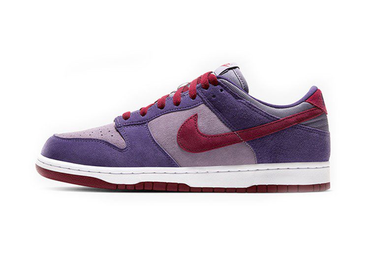 NIKE-SB-DUNK-LOW-PRO-QS-Victoria-Pohutukawa-2.jpg