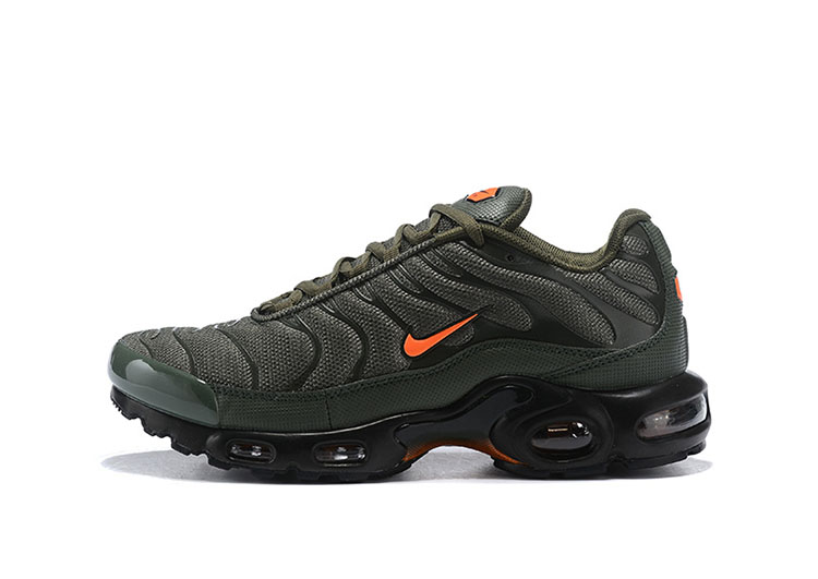 NIKE-AIR-MAX-PLUS-TN-ARMY-GREEN-ORANGE-LOGO-4.jpeg