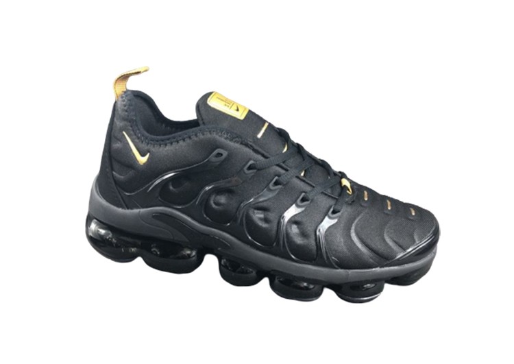 NIKE-AIR-MAX-PLUS-TN-BRIGHT-GREY-1.jpeg