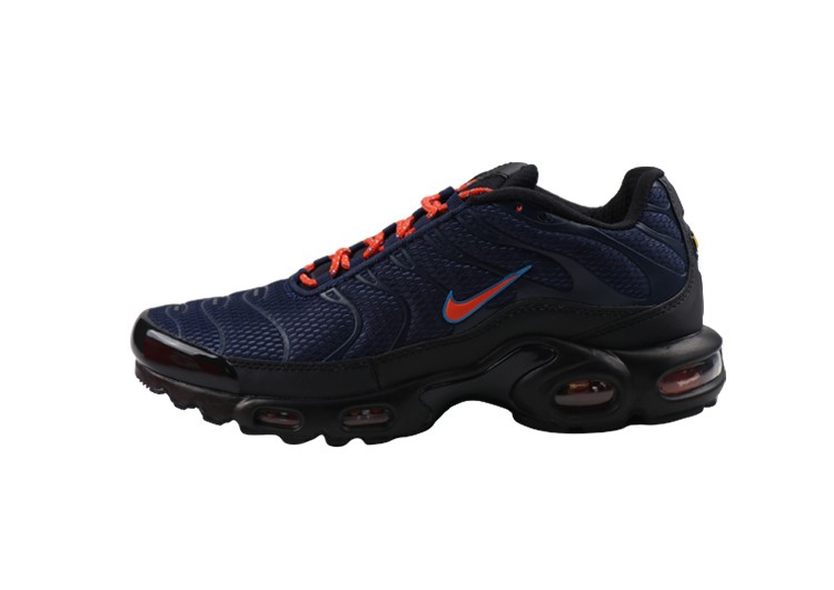 NIKE-AIR-MAX-PLUS-TN-ORANGE-LOGO-BLACK-4.jpeg