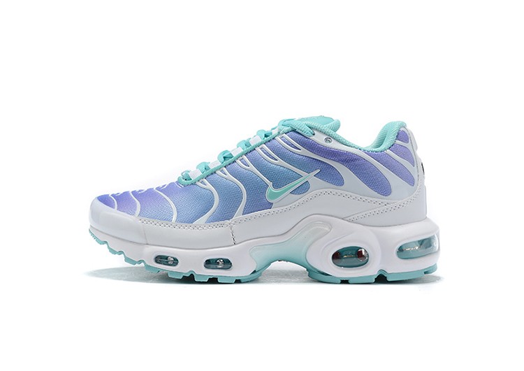 NIKE-AIR-MAX-PLUS-TN-WHITE-CAROLINA-BLUE-2.jpeg